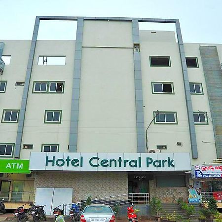 Hotel Central Park Ongole Экстерьер фото