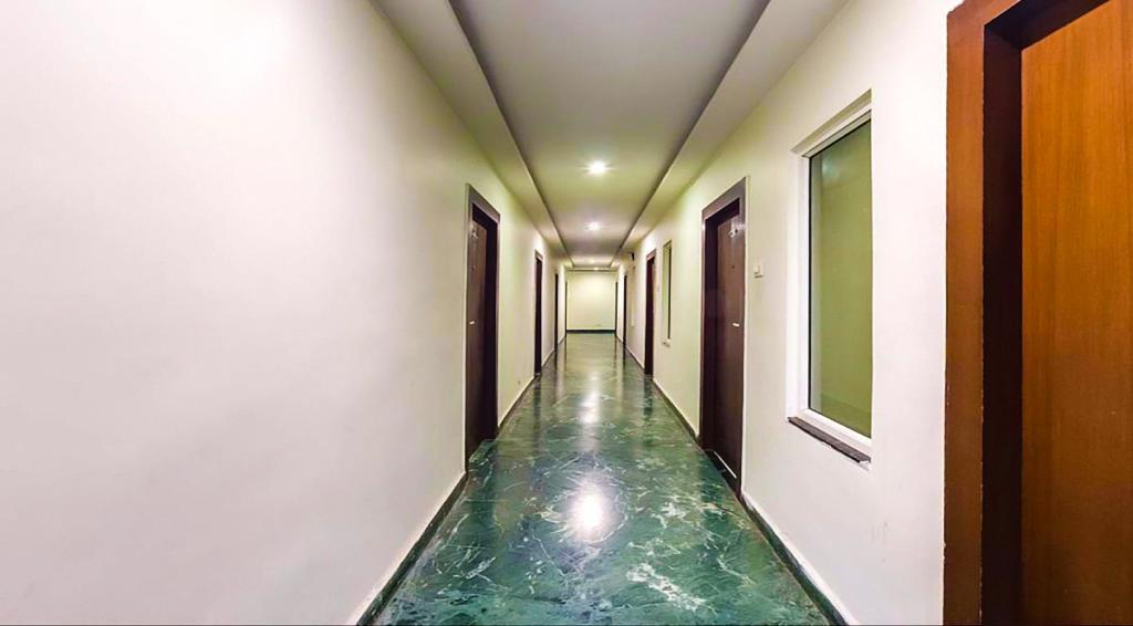 Hotel Central Park Ongole Экстерьер фото